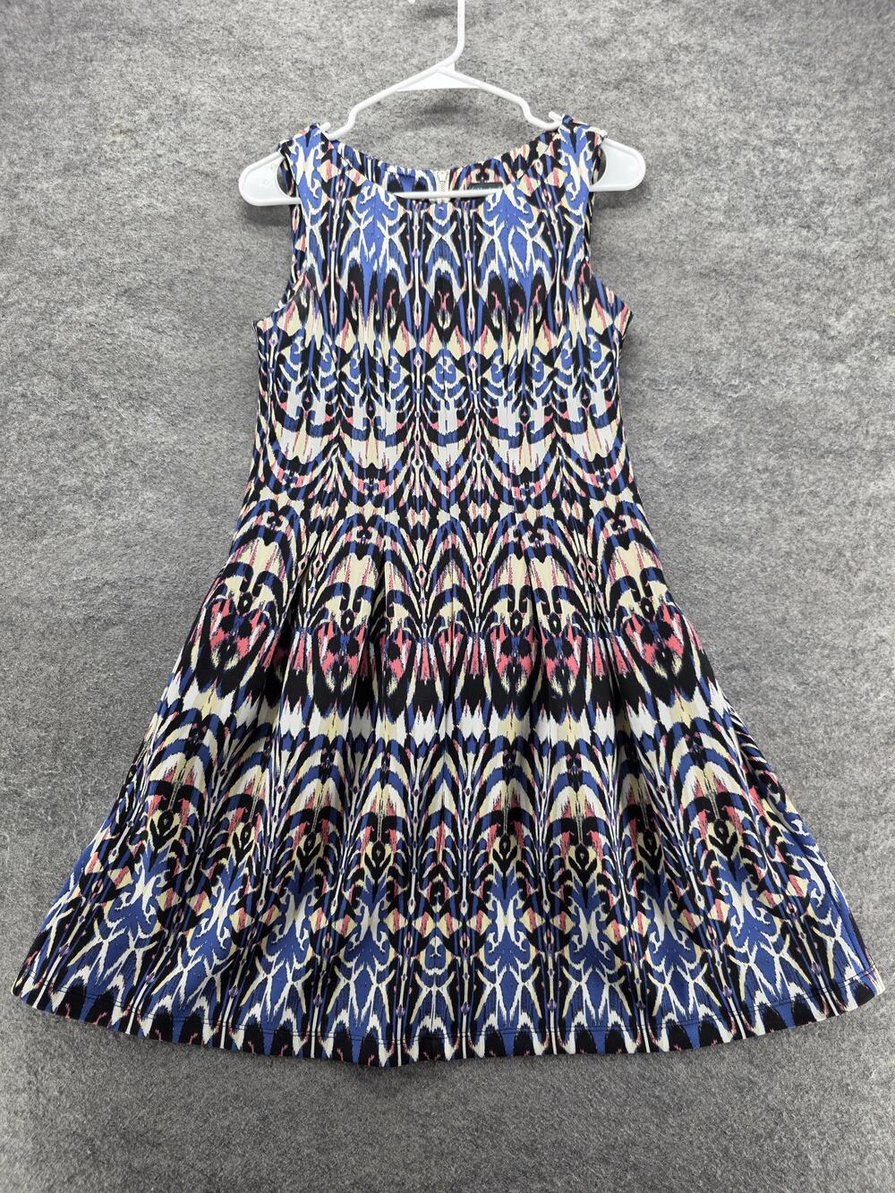 Gabby Skye Dress Womens 4 Blue Fit & Flare Short Sleeveless Geometric Lined